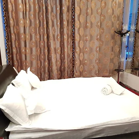 Luxury Arena Nationala 6 Appartement *
